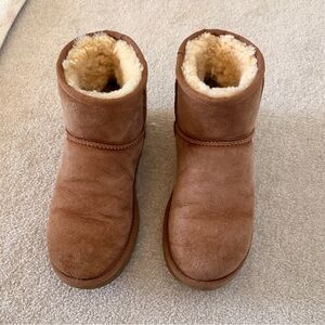 UGG Classic Tan Shearling Boots